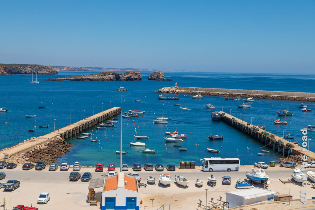 Der beschauliche Hafen von Sagres - Ausflugsziele und Sehenswürdigkeiten an der Algarve