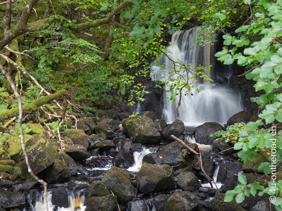 Die unteren Aros Wasserfälle - Roadtrip durch Schottland mit dem Wohnmobil